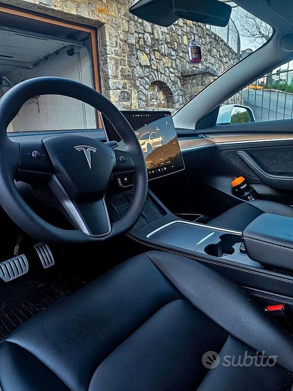 Usata Tesla Model 3 Performance 461 kW (627 CV) 2023 Bianco Berlina