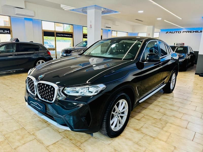 Usata BMW X4 190 CV (139 kW) 2023 Nero SUV