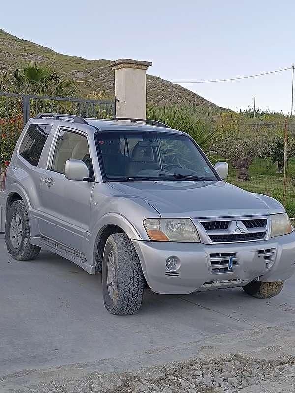 Usata Mitsubishi Pajero 116 CV (85 kW) 2005 SUV