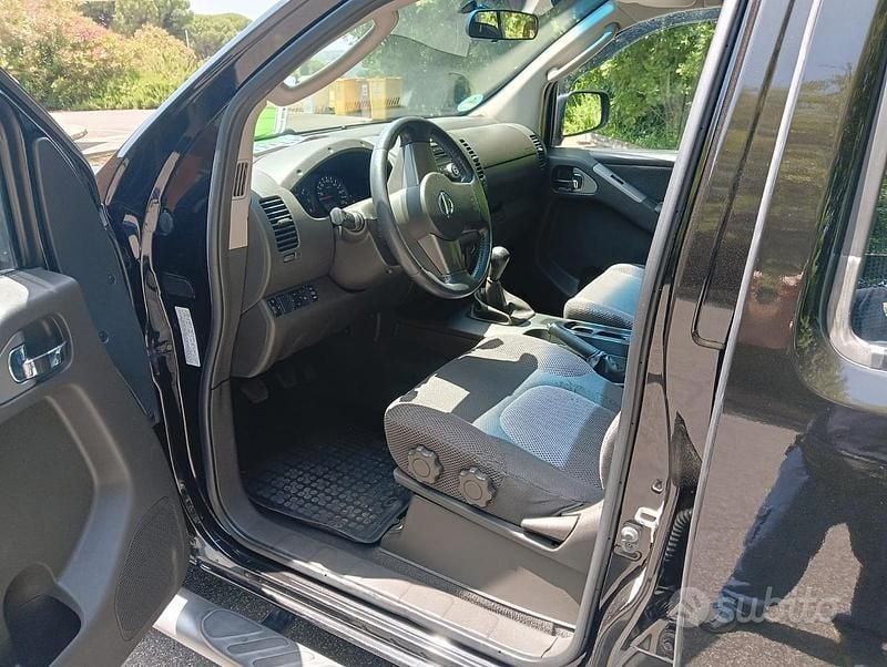 Usata Nissan Navara 2007 Nero Pick-up