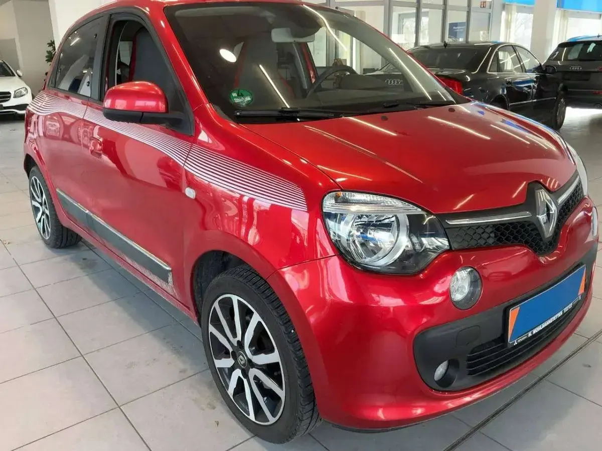 Usata Renault Twingo SE 69 CV (50 kW) 2019 Rosso Utilitaria