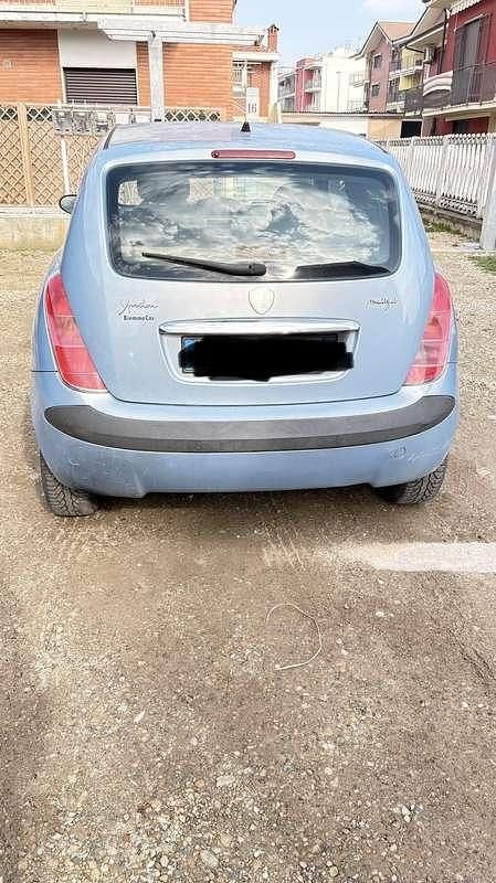 Usata Lancia Ypsilon 75 CV (55 kW) 2007 Utilitaria