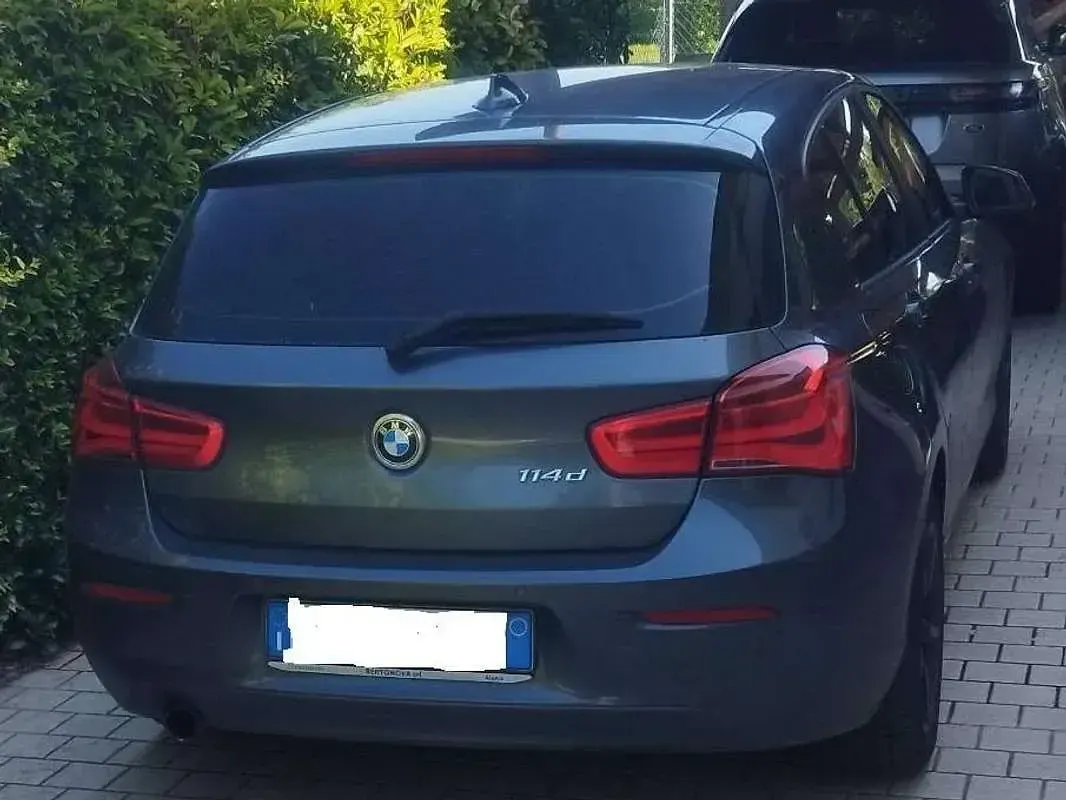 Usata BMW 114 Advantage 95 CV (69 kW) 2015 Blu/azzurro Utilitaria