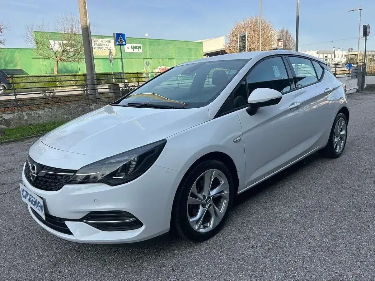 Usata Opel Astra Business Elegance 122 CV (89 kW) 2020 Bianco Berlina