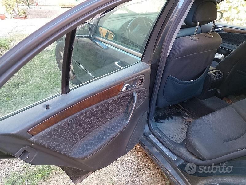 Usata Mercedes C270 2002 Berlina