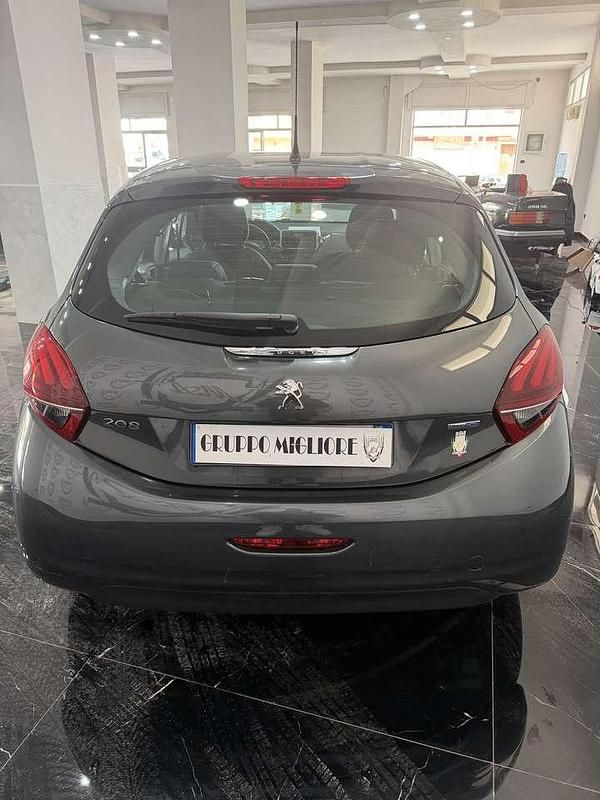 Usata Peugeot 208 Active 75 CV (55 kW) 2016 Grigio Utilitaria