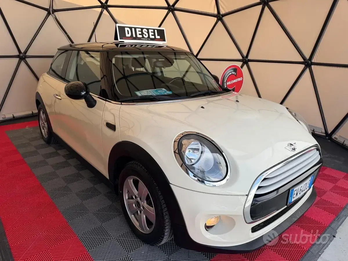 Begagnad Mini Cooper D 95 HK (69 kW) 2014 Beige Halvkombi