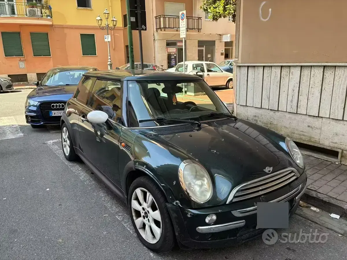 Usata Mini Cooper 88 CV (64 kW) 2005 Verde Utilitaria