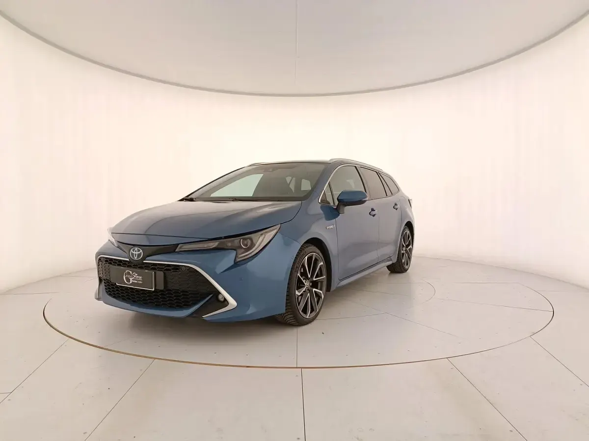 Usata Toyota Corolla Lounge 153 CV (112 kW) 2021 Station wagon