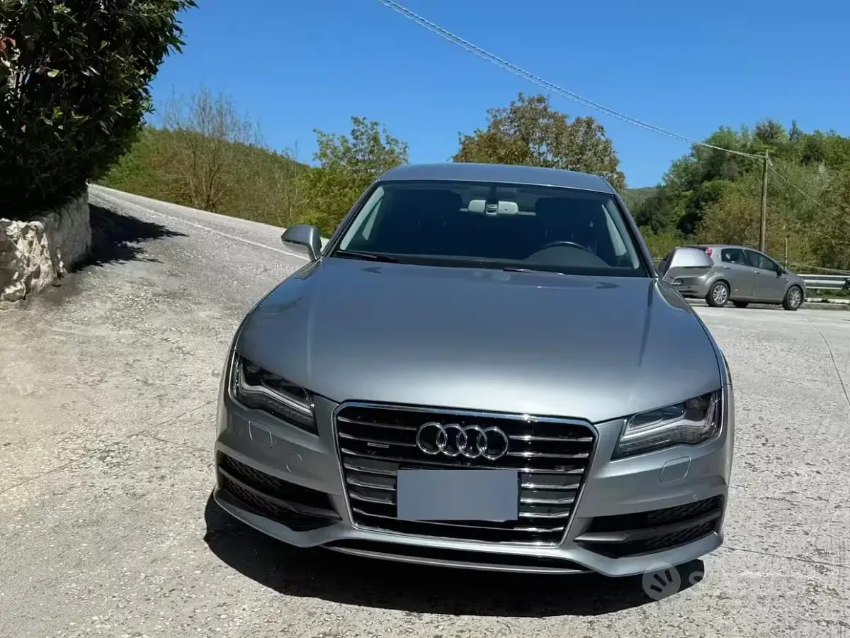 Usata Audi A7 Ambiente 245 CV (180 kW) 2011 Grigio Utilitaria