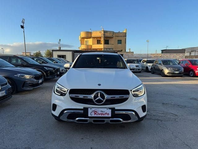 Bianco Usata 2020 Mercedes GLC200 Premium SUV | 34.500 € (Buon prezzo) - Immagine 1/4
