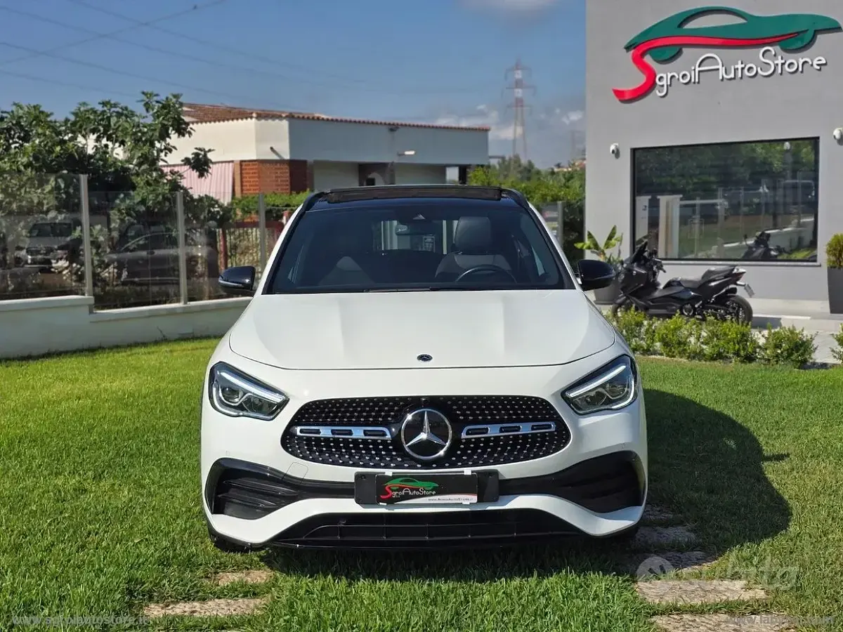 Usata Mercedes GLA200 Premium 150 CV (110 kW) 2023 Bianco SUV