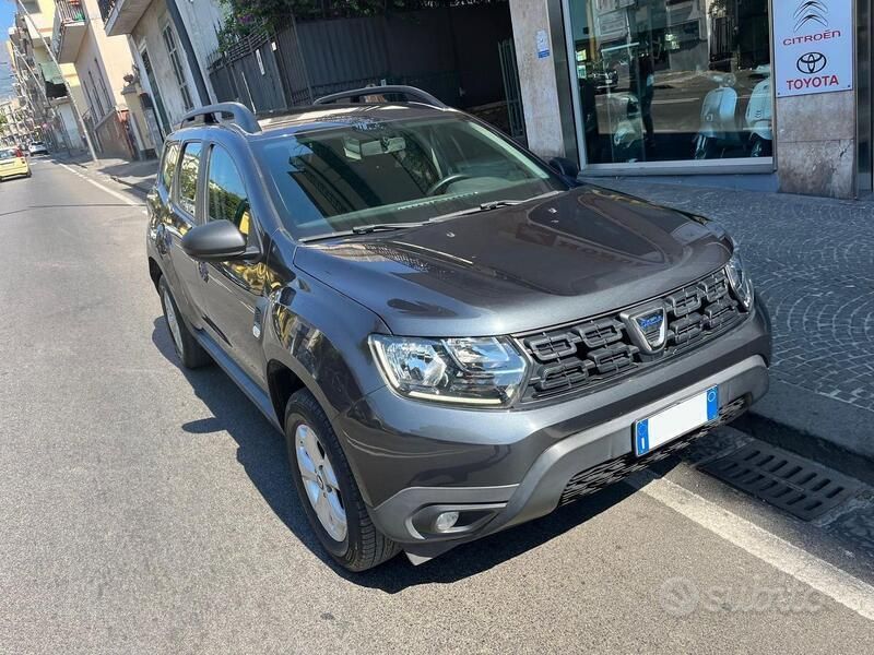 Usata Dacia Duster Anniversary 101 CV (74 kW) 2021 Grigio SUV