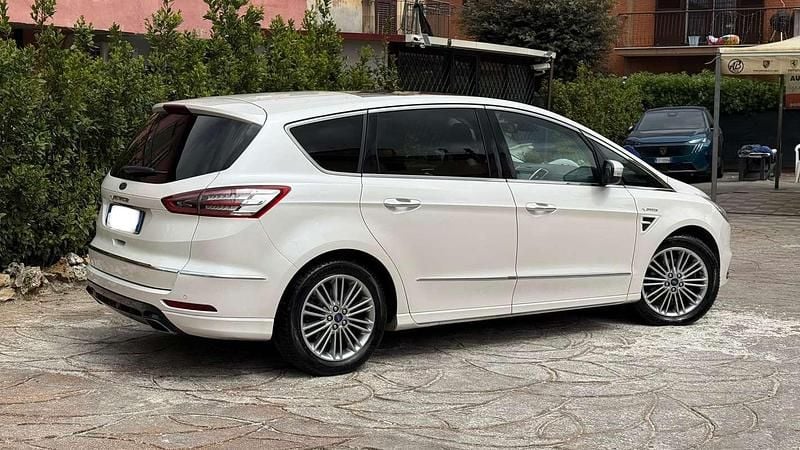 Usata Ford S-MAX Vignale 179 CV (131 kW) 2017 Bianco Monovolume