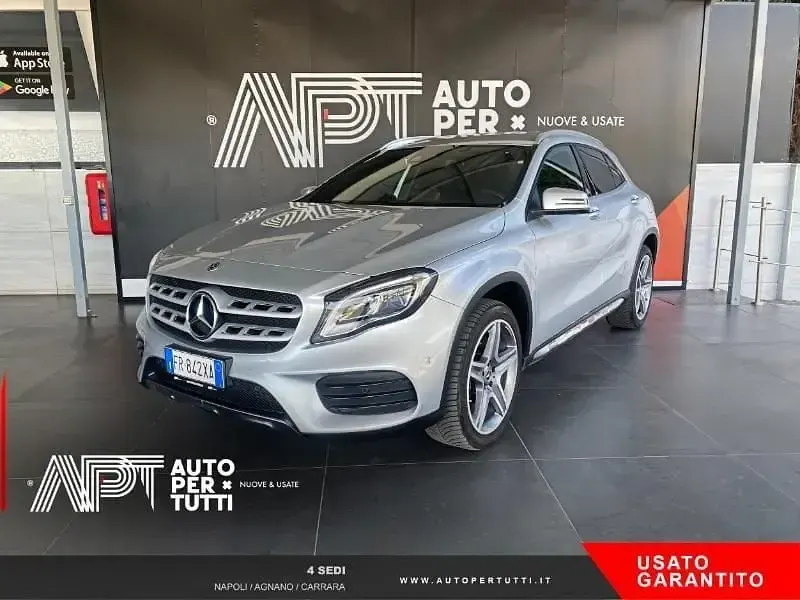 Usata Mercedes GLA200 Premium 136 CV (100 kW) 2019 SUV