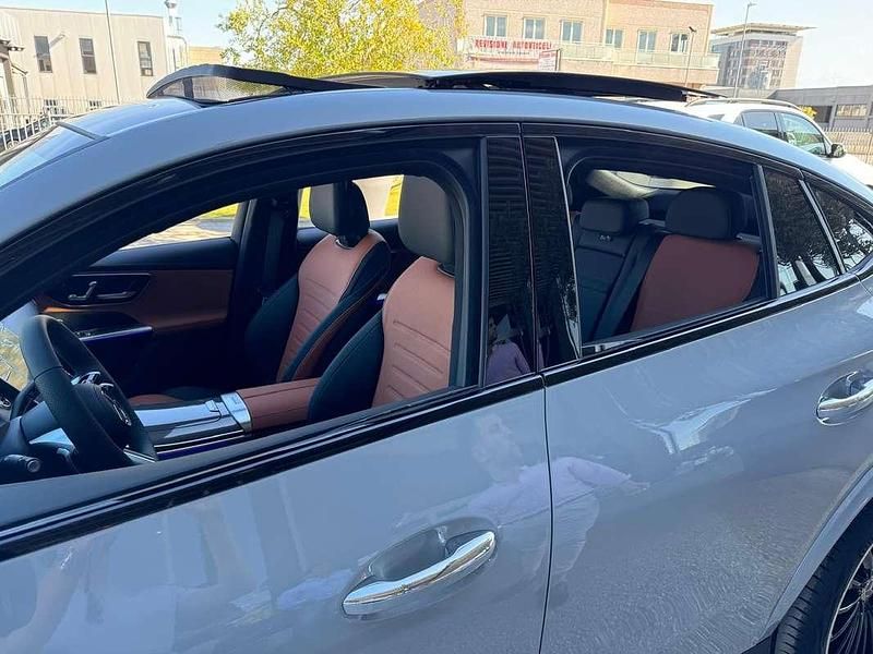 Usata Mercedes GLC300e AMG Line Premium Plus 269 CV (197 kW) 2025 Coupé