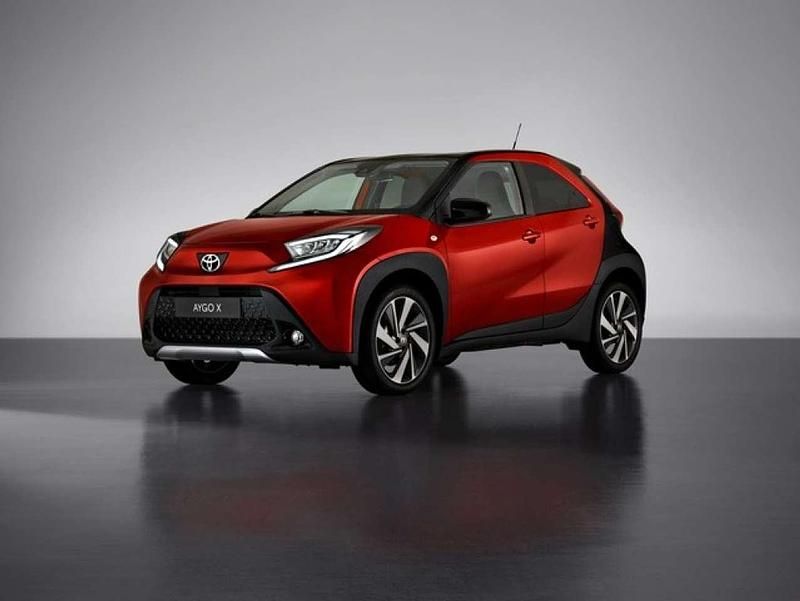 Bianco Nuova 2025 Toyota Aygo X Trend SUV | 17.990 € (Buon prezzo) - Immagine 1/1