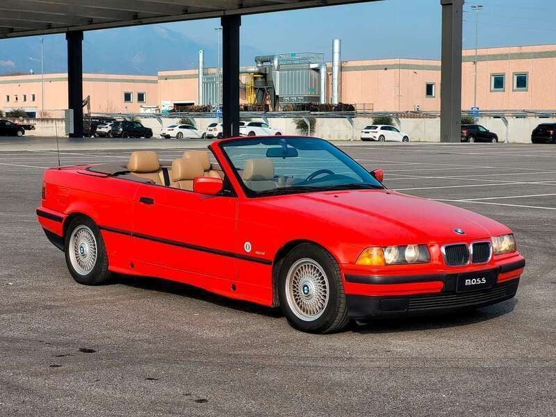 Usata BMW 318 Cabriolet Comfort Edition 116 CV (85 kW) 1997 Rosso Cabrio