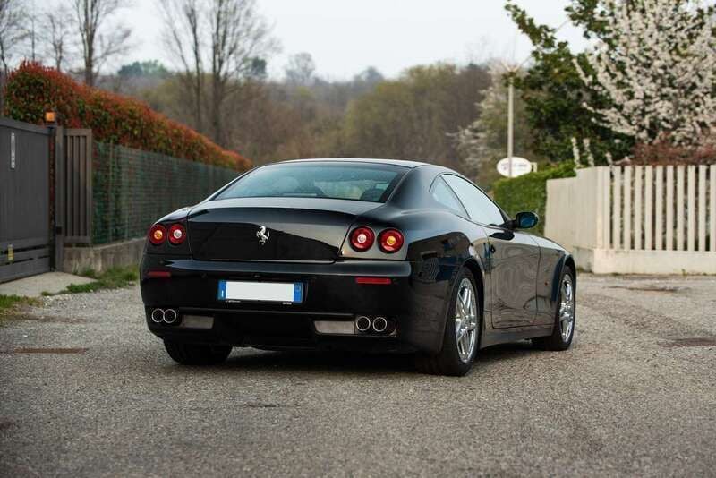 Usata Ferrari 612 540 CV (397 kW) 2008 Neroneronero Coupé