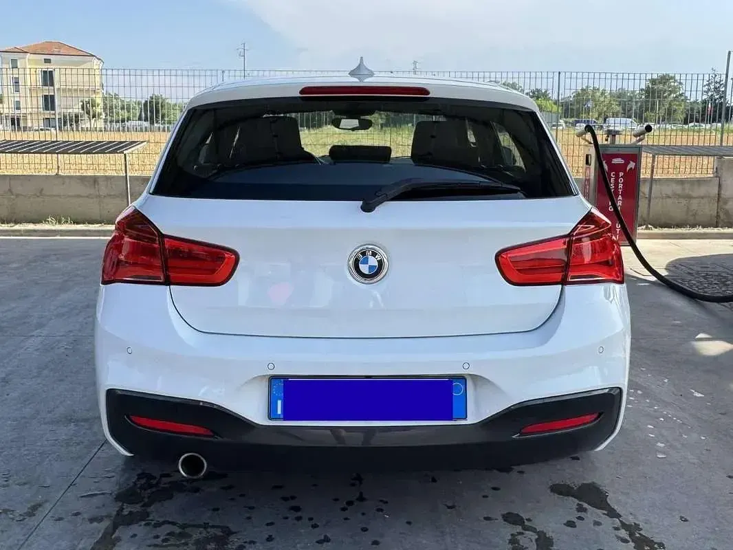 Usata BMW 116 M Sport 116 CV (85 kW) 2019 Bianco Utilitaria