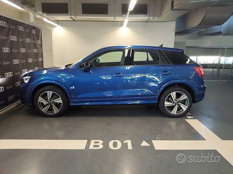 Nuova Audi Q2 S-Line 150 CV (110 kW) 2025 Blu SUV