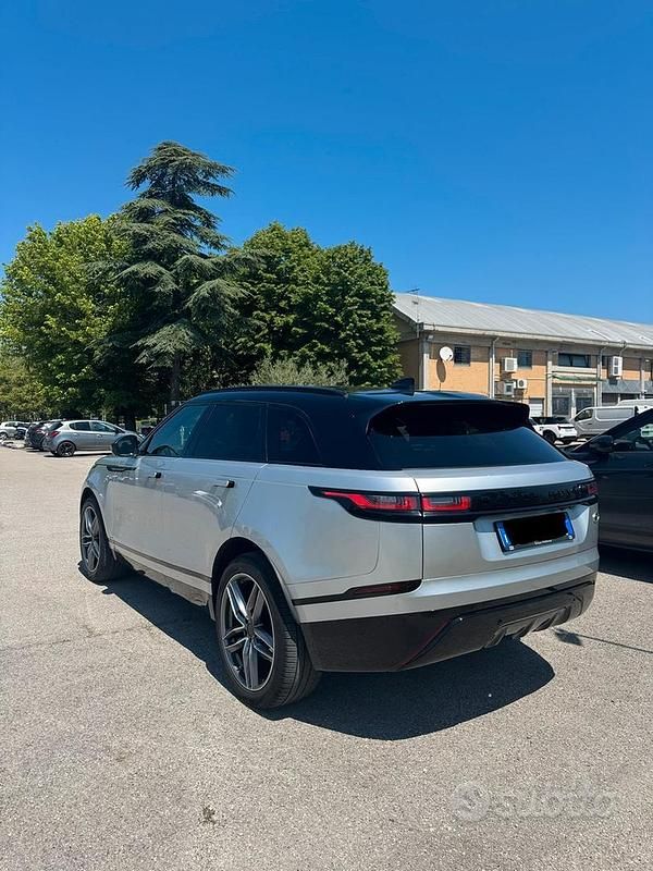 Usata Land Rover Range Rover Velar SE Dynamic 240 CV (176 kW) 2019 Grigio SUV