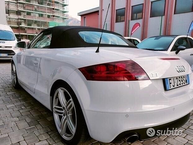 Usata Audi TT Roadster S-Line 211 CV (155 kW) 2014 Bianco Cabrio