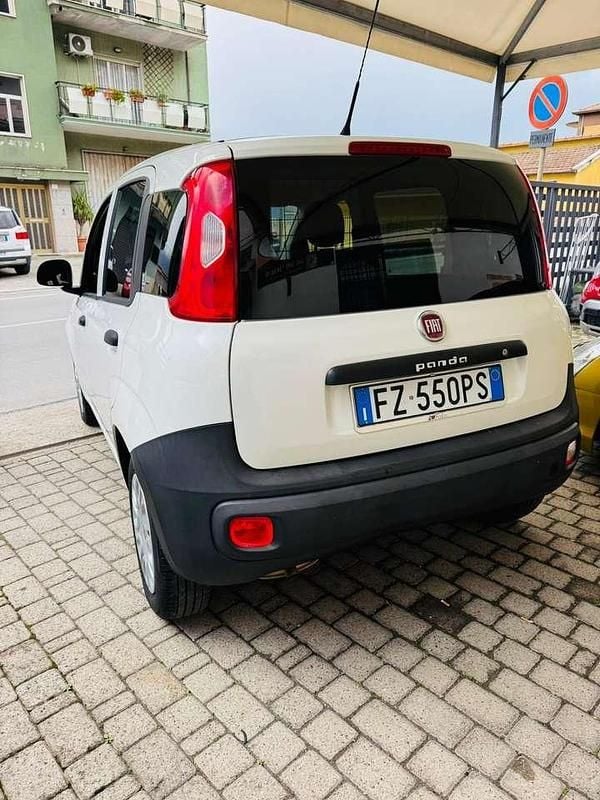 Usata Fiat Panda Pop 69 CV (50 kW) 2020 Bianco Utilitaria