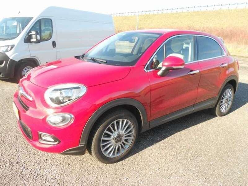 Rosso Usata 2017 Fiat 500X Lounge SUV | 14.800 € (Buon prezzo) - Immagine 1/4