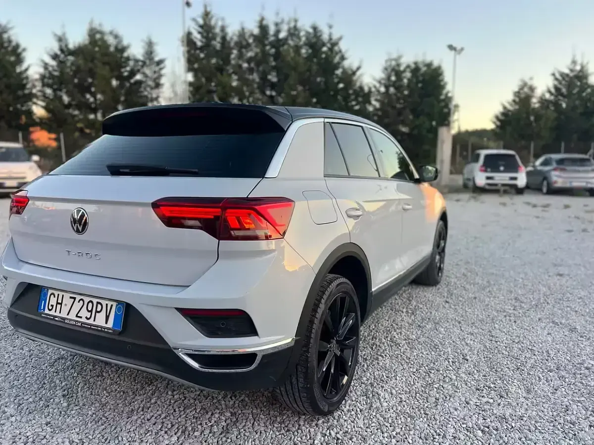 Usata VW T-Roc Advance 150 CV (110 kW) 2022 Bianco SUV