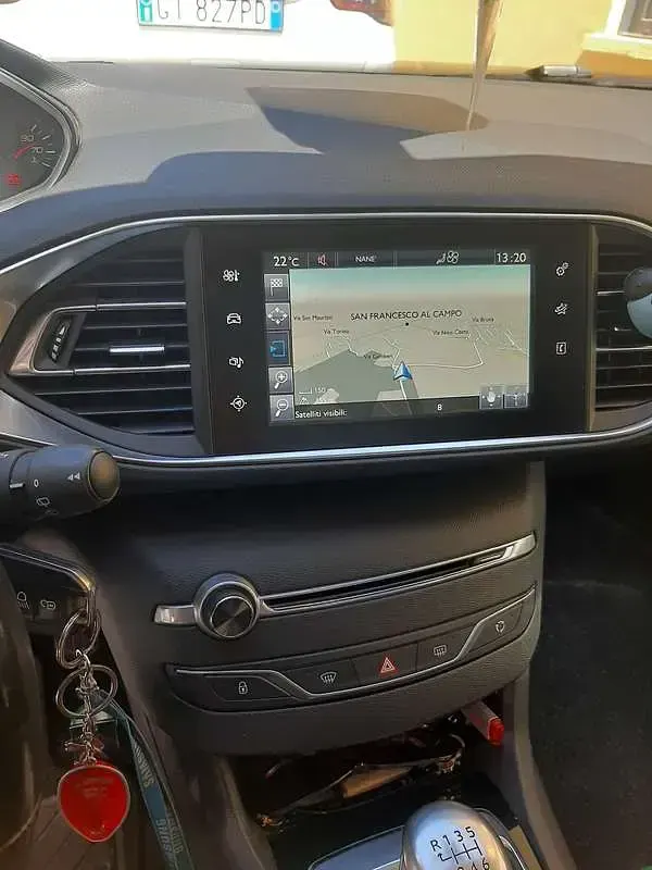 Begagnad Peugeot 308 SW Active 120 HK (88 kW) 2016 Svart Kombi