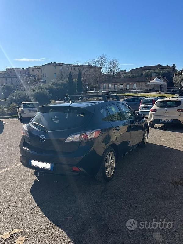 Usata Mazda 3 Active 109 CV (80 kW) 2010 Nero Berlina