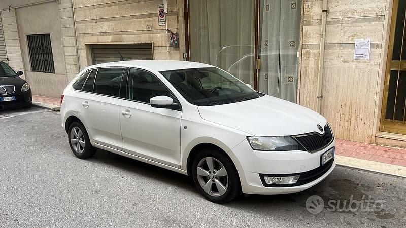 Usata Skoda Rapid 2014 Bianco Station wagon