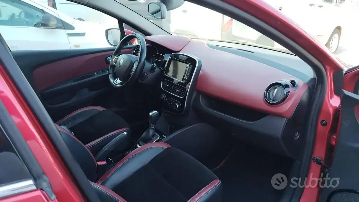 Usata Renault Clio IV Intens 90 CV (66 kW) 2016 Rosso Berlina