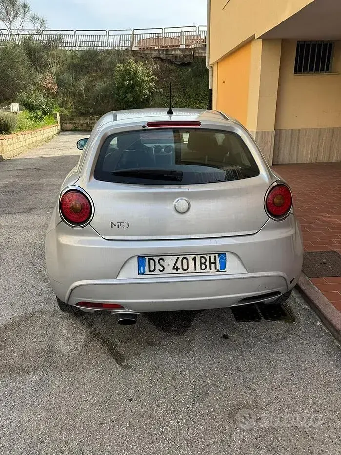 Usata Alfa Romeo MiTo 120 CV (88 kW) 2008 Grigio Utilitaria
