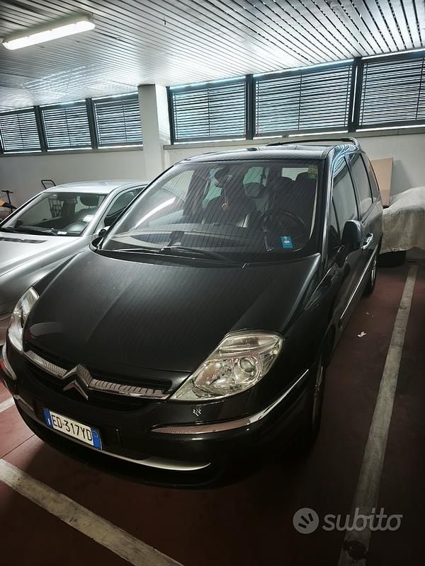Usata Citroën C8 110 CV (80 kW) 2010 Nero Monovolume