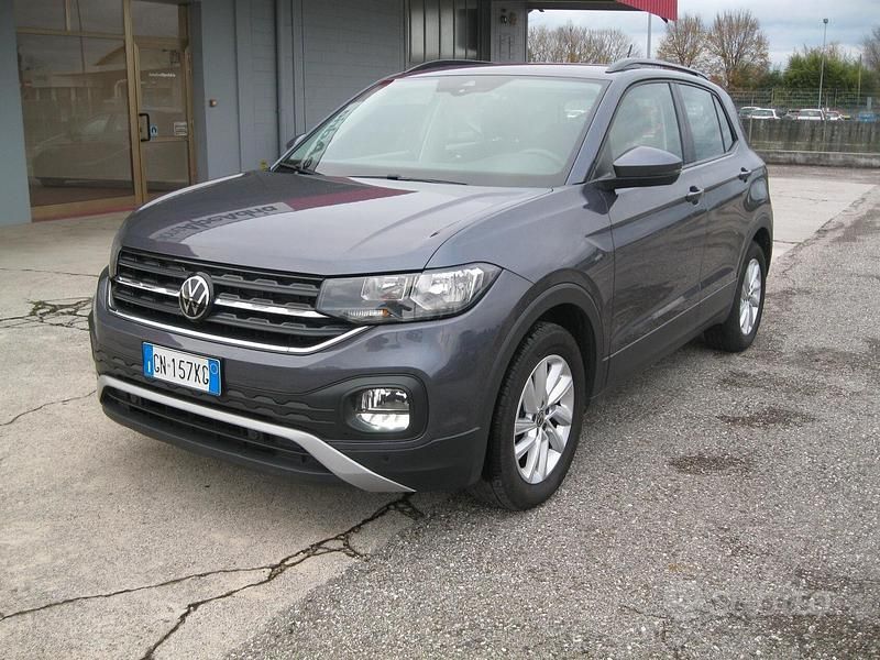 Usata VW T-Cross Style 95 CV (69 kW) 2023 Grigio SUV