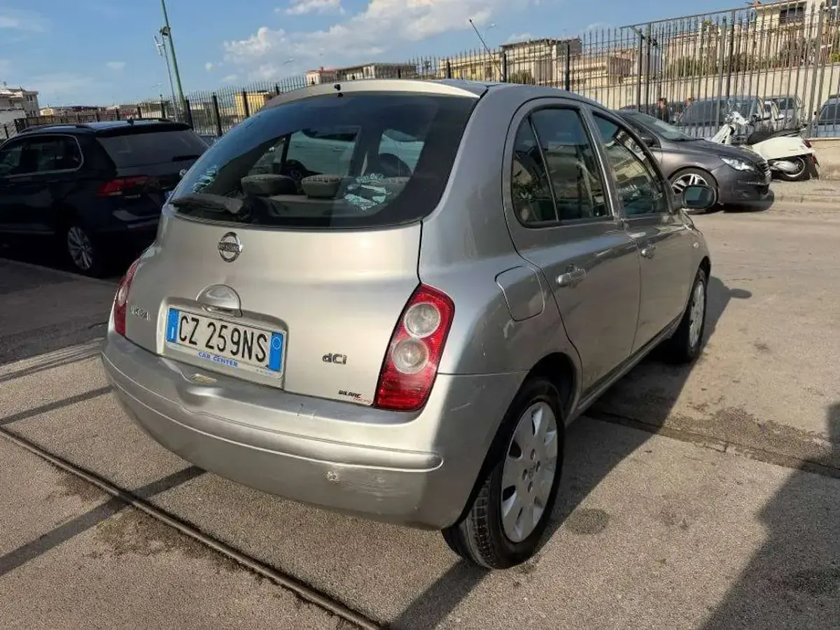Usata Nissan Micra Acenta 82 CV (60 kW) 2006 Argento Berlina