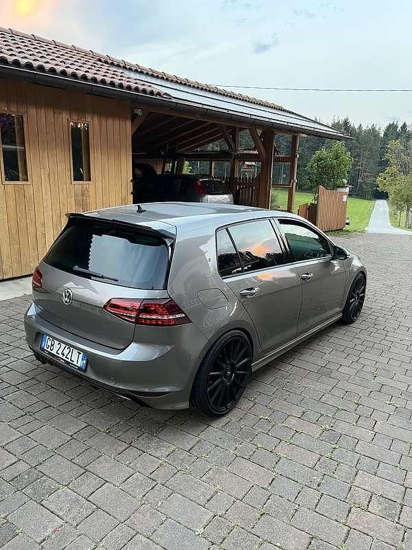 Usata VW Golf VII Highline 150 CV (110 kW) 2016 Grigio Utilitaria