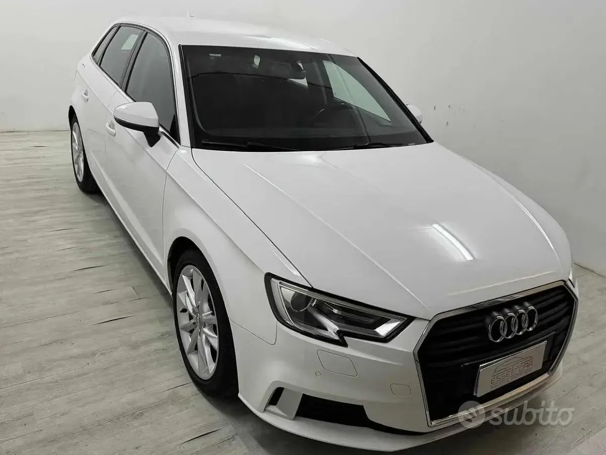 Usata Audi A3 Design 110 CV (80 kW) 2016 Bianco Berlina