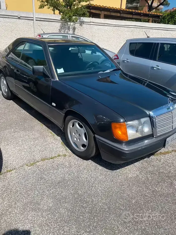 Usata Mercedes 230 136 CV (100 kW) 1990 Nero Coupé