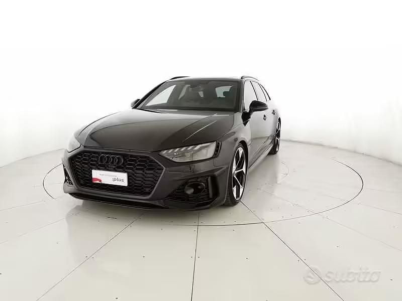 Usata Audi RS4 Ambiente 450 CV (330 kW) 2024 Nero Station wagon