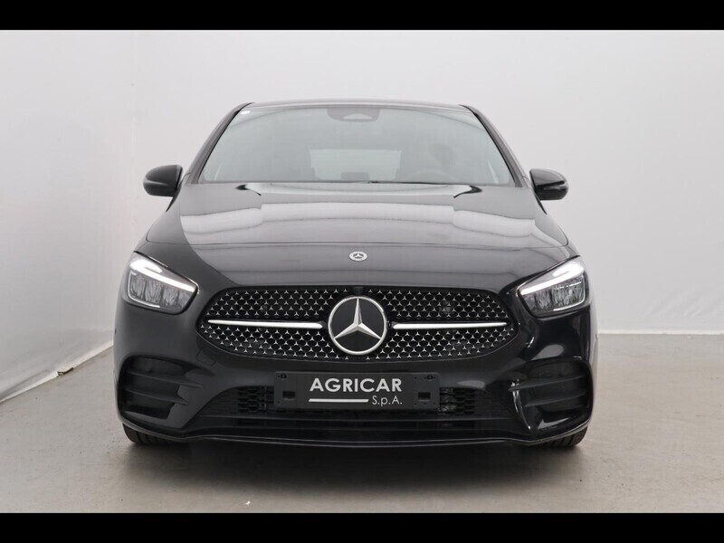 Usato 2023 Mercedes B180 2.0 Diesel 116 CV (40.000 €)
