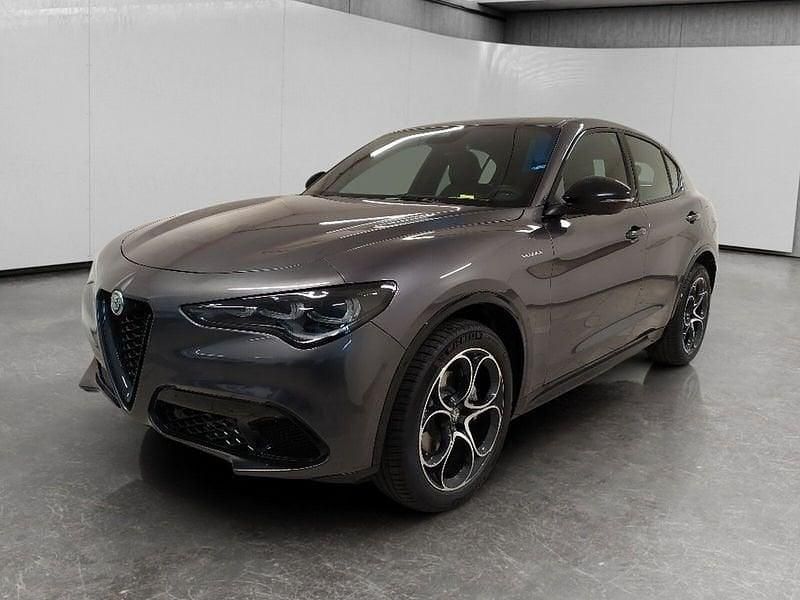 Usata Alfa Romeo Stelvio Veloce 210 CV (154 kW) 2024 Grigio SUV