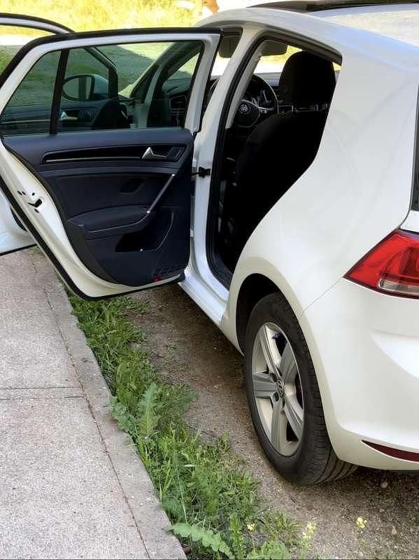 Usata VW Golf VII Advance 110 CV (80 kW) 2015 Berlina