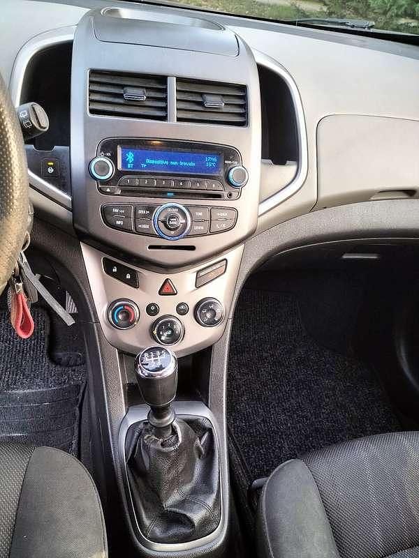 Usata Chevrolet Aveo LS 86 CV (63 kW) 2013 Berlina