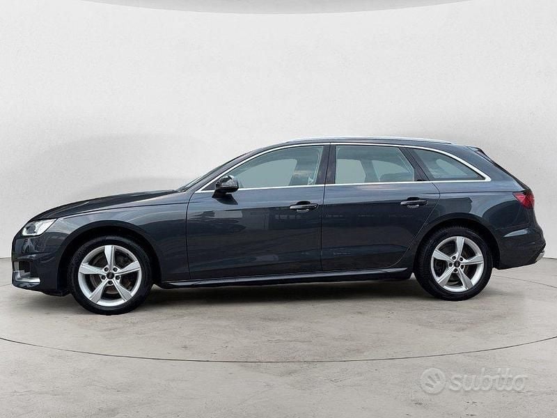 Usata Audi A4 Advanced 163 CV (119 kW) 2023 Antracite metallizzato Station wagon