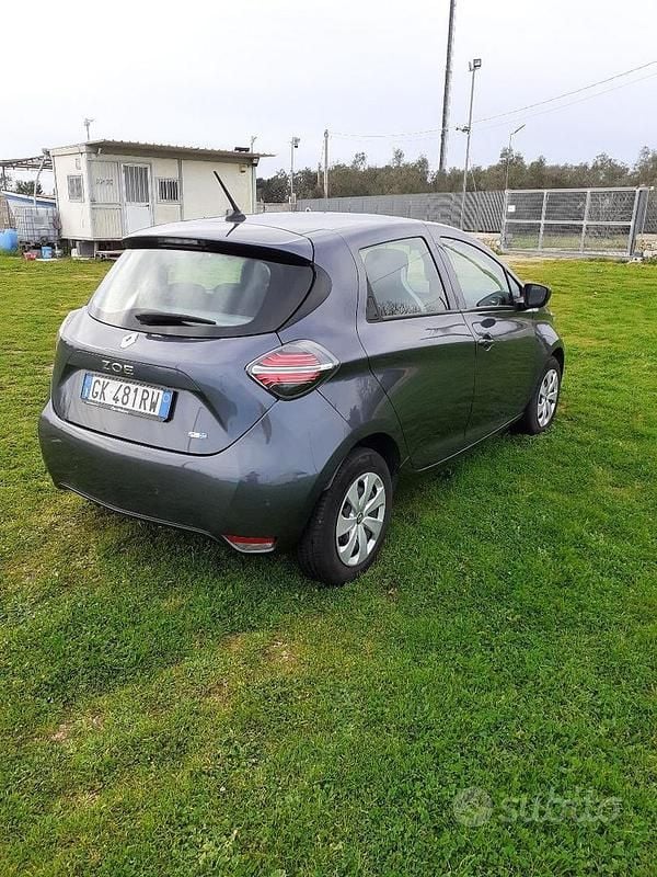 Usata Renault Zoe Business 2022 Grigio Utilitaria