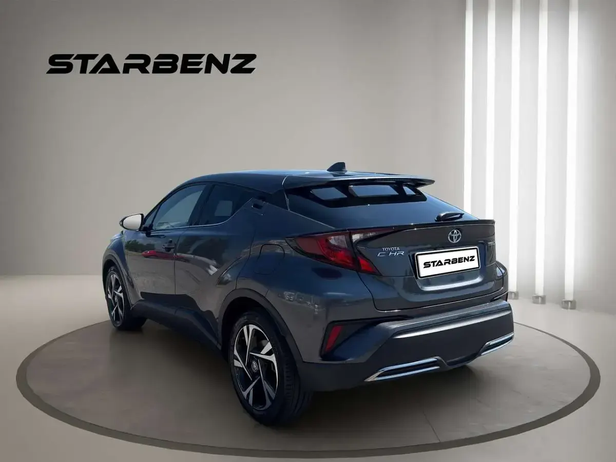 Usata Toyota C-HR Business Edition 152 CV (111 kW) 2024 Grigio SUV