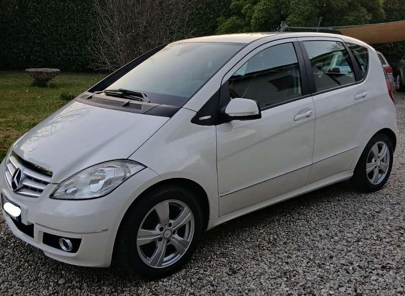 Usata Mercedes A160 Edition 95 CV (69 kW) 2010 Monovolume